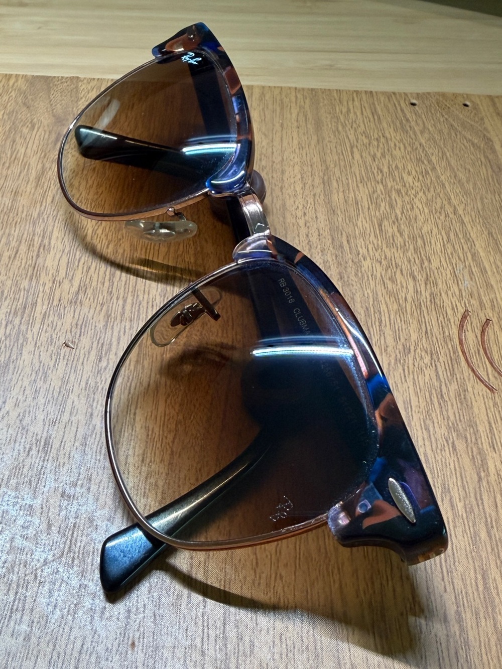 Ray-Ban Clubmaster RB3016 Sunglasses - Brown and Blue Frame